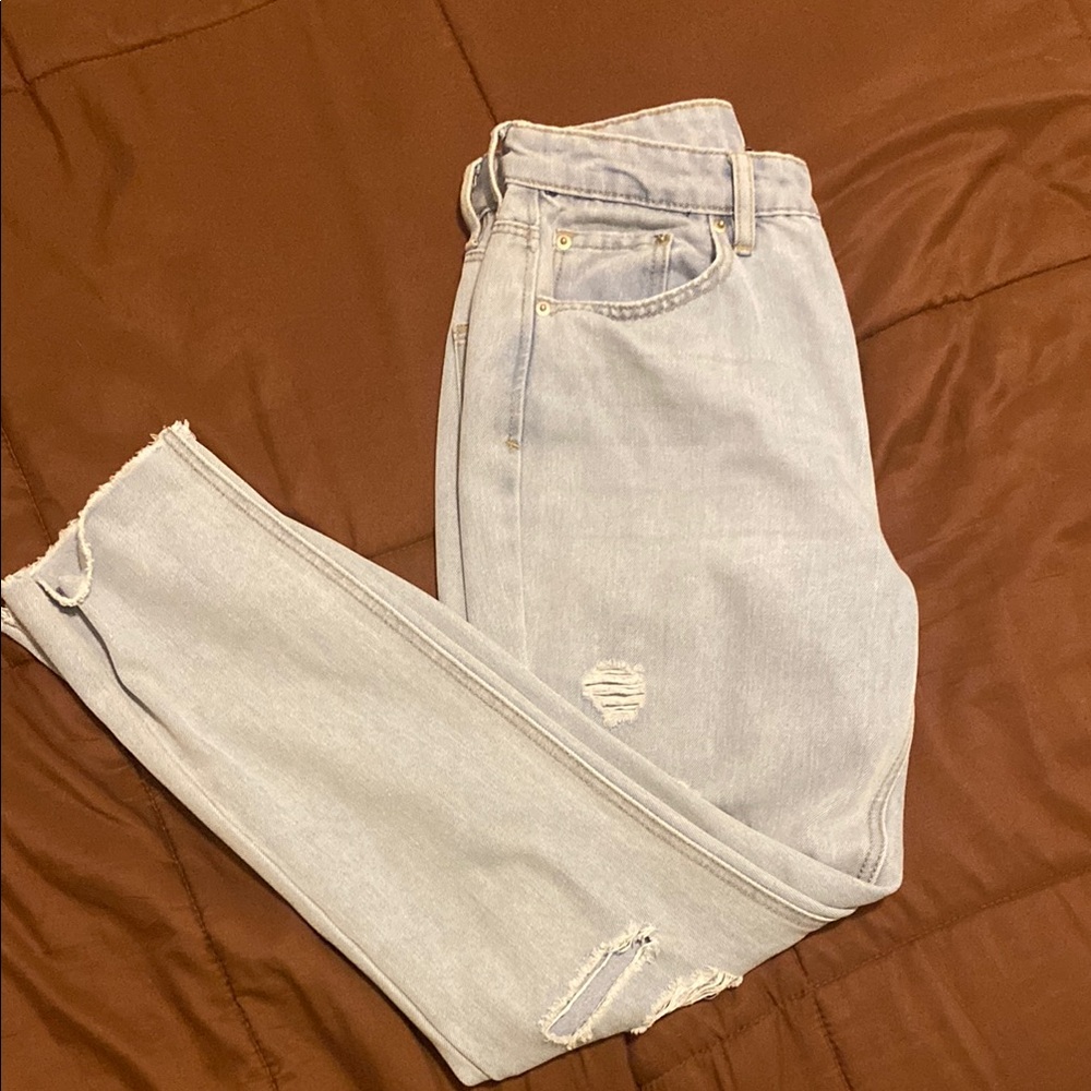 Light Blue Distressed Women's Jeans